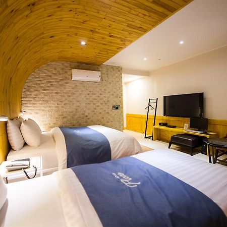 Hotel Floce Bucheon Habitación foto